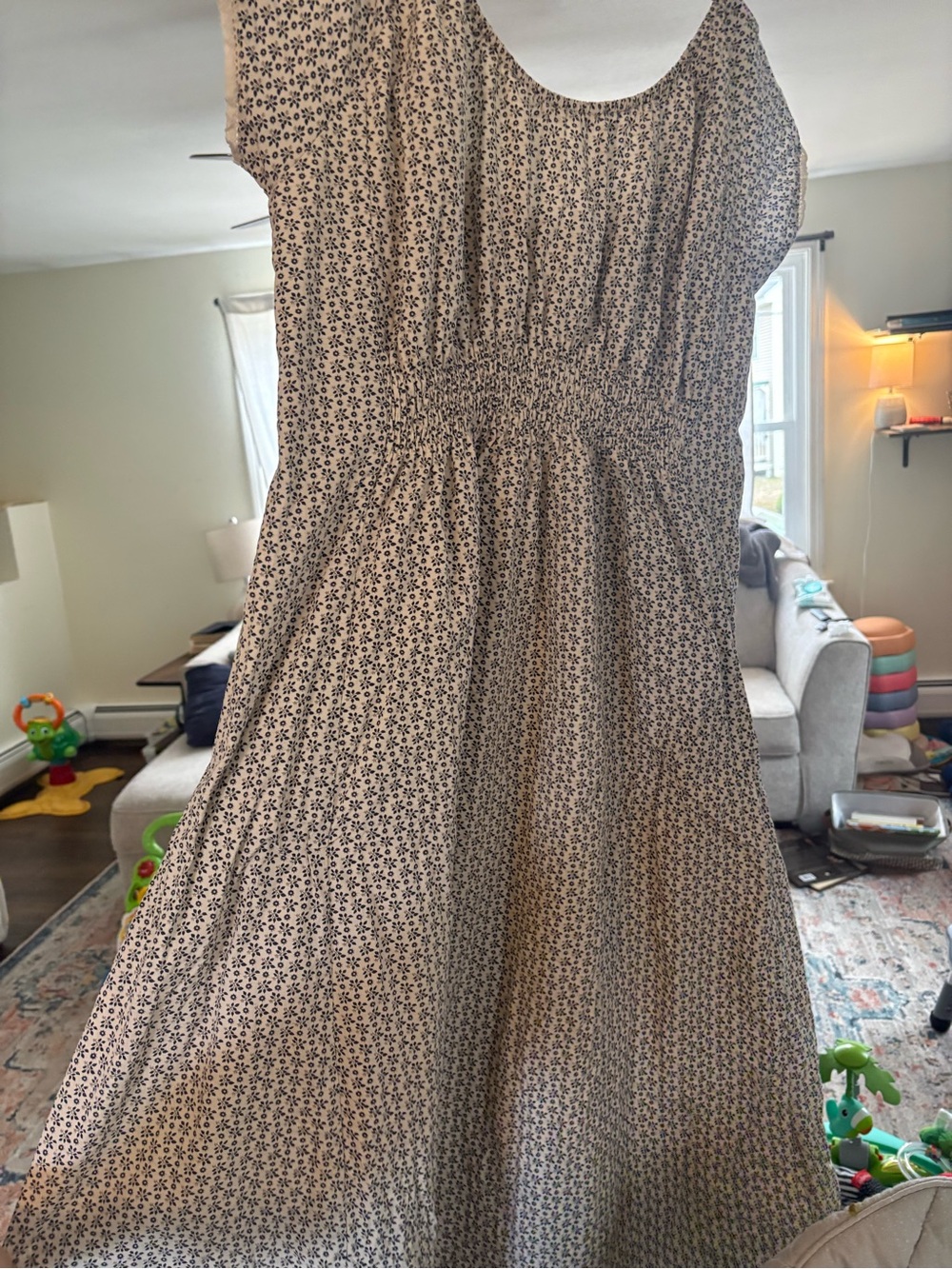 Neuflora Maryland - cream w blue floral print - Picture 2 of 2